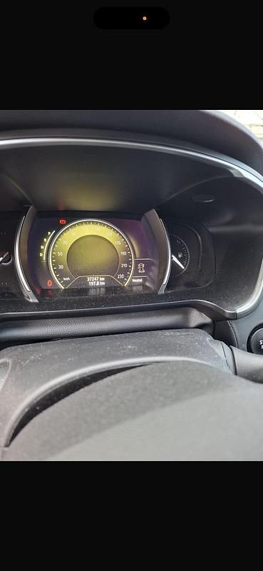 Grau Gebraucht 2020 Renault Talisman GrandTour Initiale Kombi | 20.500 € (Superpreis) - Bild 1/4