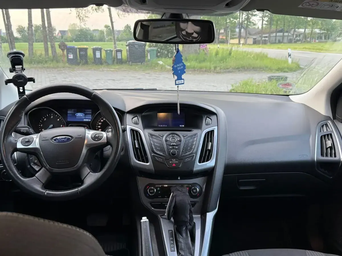 Gebraucht Ford Focus Titanium 163 PS (119 kW) 2014 Schwarz Kombi