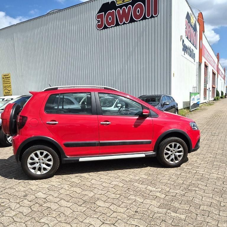 Second-hand VW Fox 101 CP (74 kW) 2013 Roșu Hatchback
