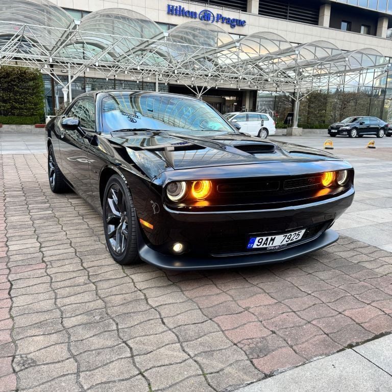Schwarz Gebraucht 2022 Dodge Challenger Coupé | 39.500 € (Teuer) - Bild 1/4