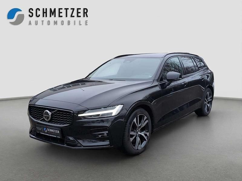 Gebraucht Volvo V60 Plus 197 PS (144 kW) 2024 Onyx black Kombi