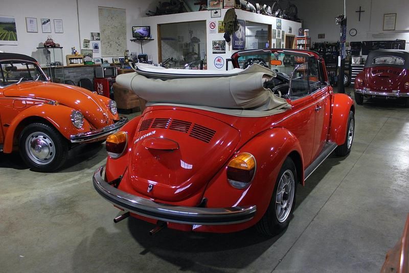 Rot Gebraucht 1978 VW Käfer Cabrio | 33.900 € - Bild 1/4