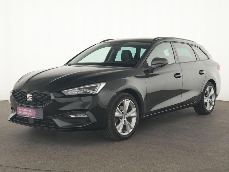 Mitternachtsschwarz Gebraucht 2022 Seat Leon FR Kombi | 24.675 € (Fairer Preis) - Bild 1/2