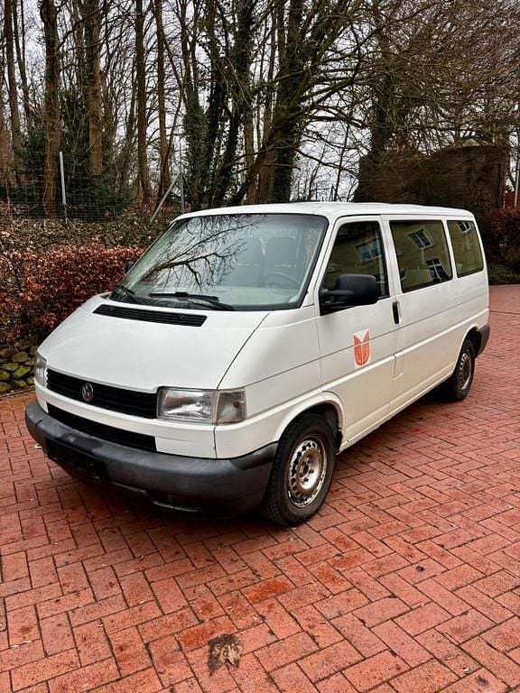 Weiß Gebraucht 2001 VW Transporter Van | 5.000 € (Guter Preis) - Bild 1/4