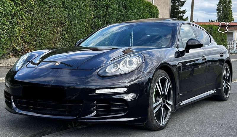 Schwarz Gebraucht 2014 Porsche Panamera Limousine | 29.000 € (Guter Preis) - Bild 1/4