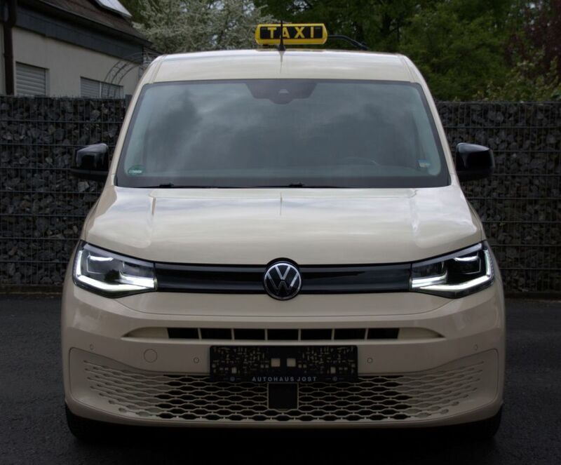 Beige Gebraucht 2022 VW Caddy Maxi Van / Kleinbus | 27.000 € (Guter Preis) - Bild 1/4