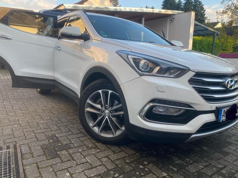 Weiß Gebraucht 2016 Hyundai Santa Fe SUV | 15.300 € (Guter Preis) - Bild 1/4