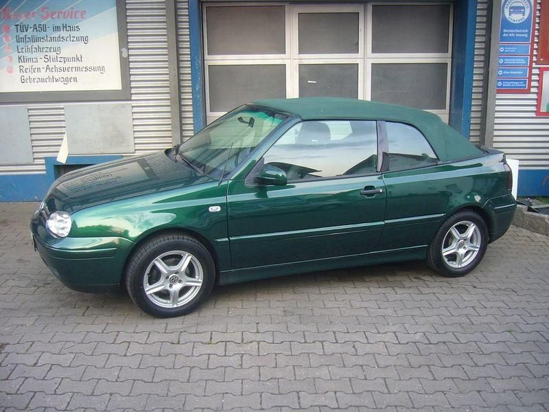 Gebraucht VW Golf Cabriolet 116 PS (85 kW) 2002 Grün Cabrio