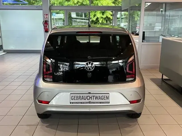 Gebraucht VW up! Style 65 PS (47 kW) 2022 Silber Kleinwagen