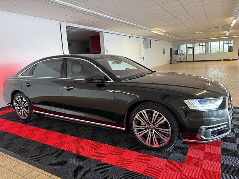 Gebraucht Audi A8 Sport 286 PS (210 kW) 2019 Mythosschwarz metallic Limousine