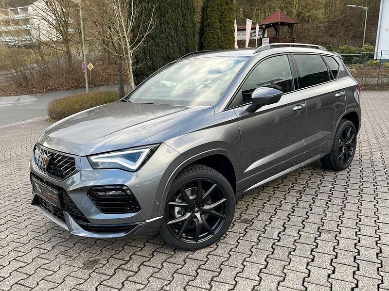 Neu Cupra Ateca 150 PS (110 kW) 2026 Grau SUV