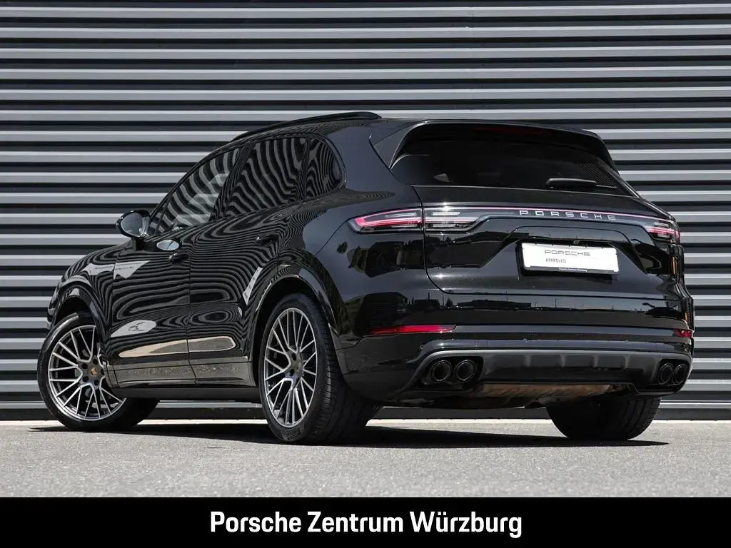 Gebraucht Porsche Cayenne Platinum Edition 340 PS (250 kW) 2023 Schwarz SUV