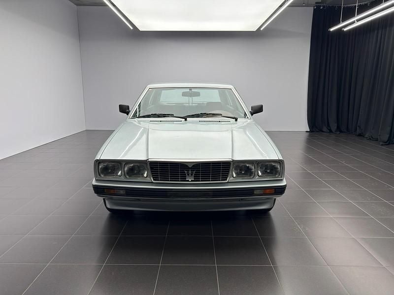 Gebraucht Maserati Biturbo 184 PS (135 kW) 1985 Silber Limousine