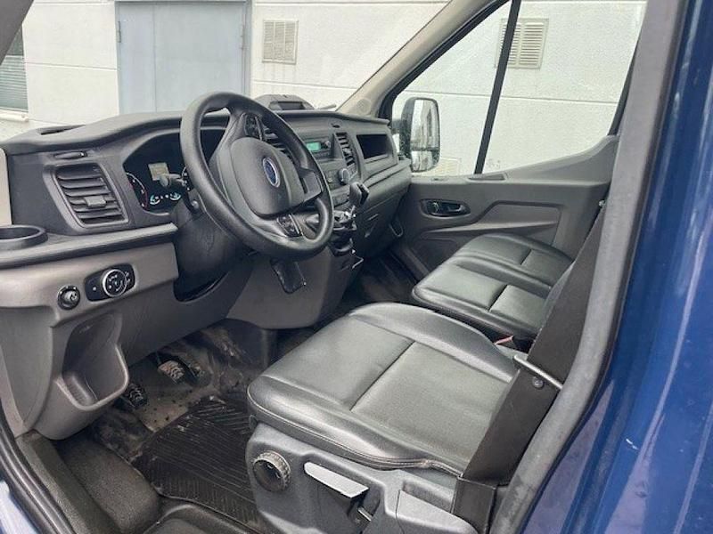 Second-hand Ford Transit 131 CP (96 kW) 2021 Albastru Van