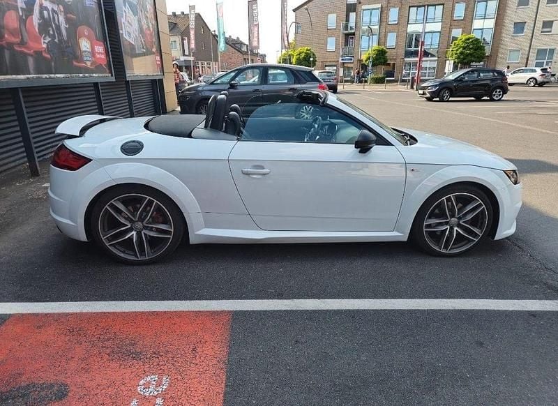Weiß Gebraucht 2015 Audi TT Roadster Sport Cabrio | 22.999 € (Guter Preis) - Bild 1/4