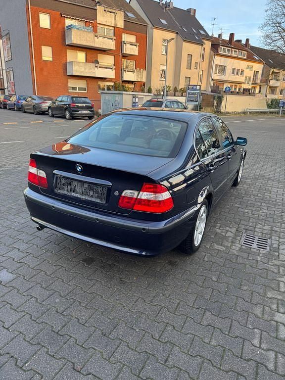Gebraucht BMW 316 Exclusive 116 PS (85 kW) 2005 Grau Limousine