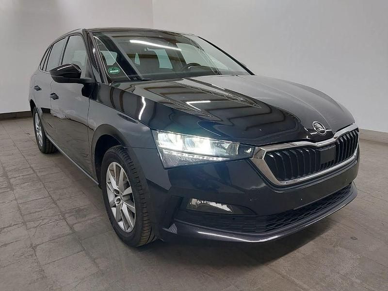 Gebraucht Skoda Scala Ambition 116 PS (85 kW) 2019 Cerna magic/black magic Kleinwagen