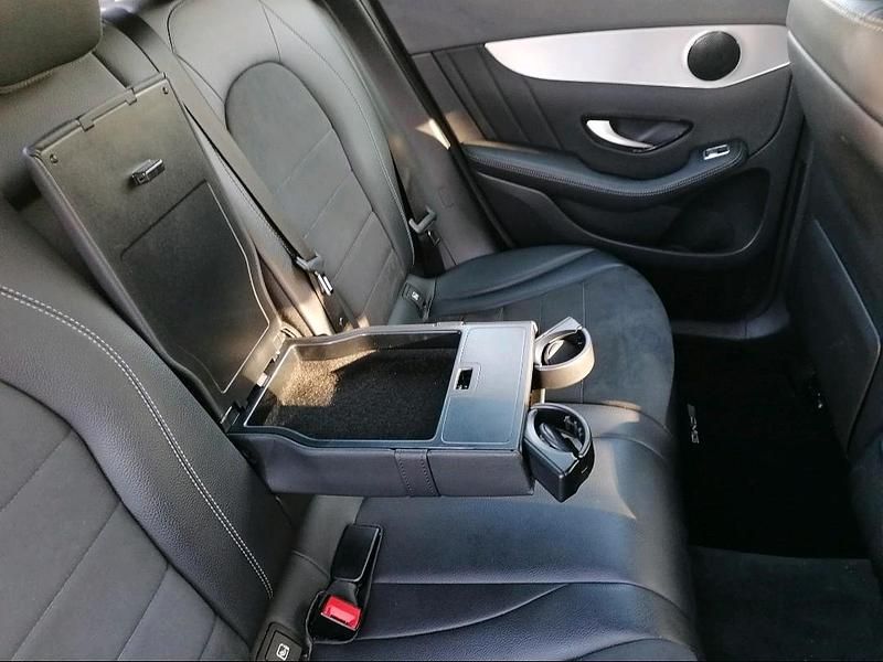 Gebraucht Mercedes GLC220 125 PS (91 kW) 2018 Andere farben SUV