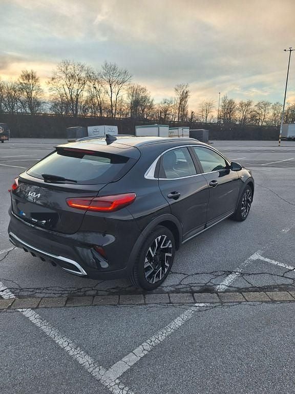 Gebraucht Kia XCeed Vision 160 PS (117 kW) 2024 Schwarz SUV