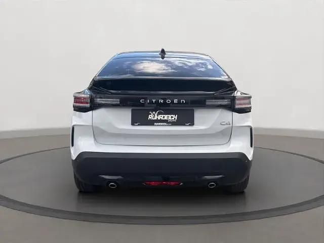 Neu Citroën C4 96 PS (70 kW) 2025 Weiß Limousine