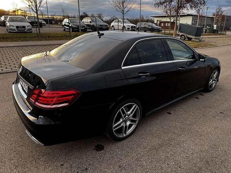 Gebraucht Mercedes E400 AMG 333 PS (244 kW) 2015 Schwarz Limousine