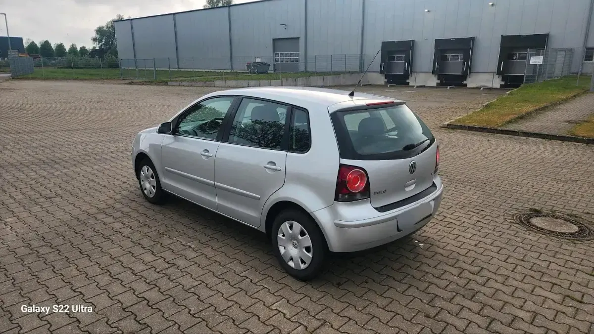 Gebraucht VW Polo 69 PS (50 kW) 2008 Grau Kleinwagen