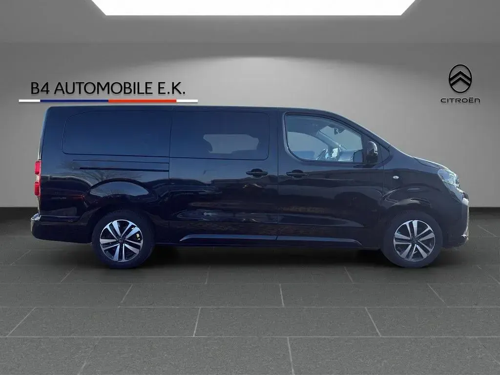 Gebraucht Citroën Spacetourer 177 PS (130 kW) 2024 Perla nera schwarz Van / Kleinbus