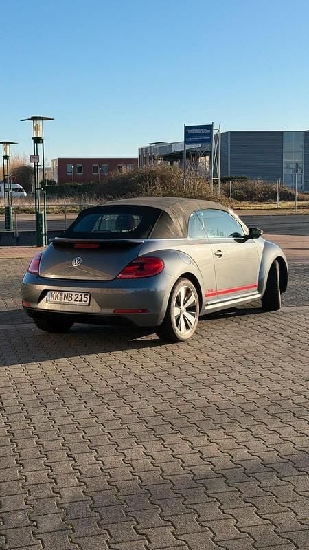 Gebraucht VW Beetle Cabriolet CLUB 150 PS (110 kW) 2015 Grau Cabrio