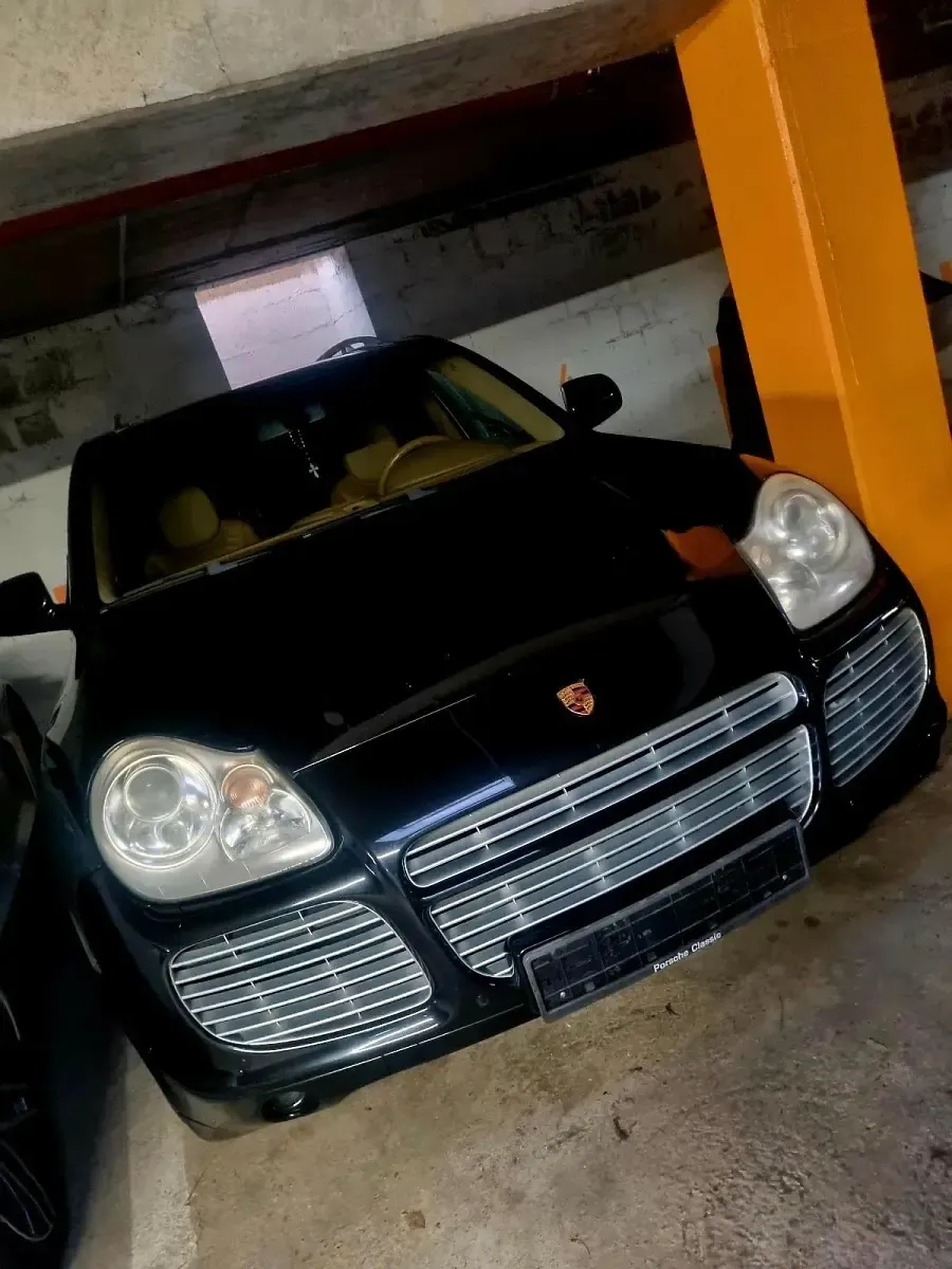 Gebraucht Porsche Cayenne Turbo 450 PS (330 kW) 2006 Schwarz SUV