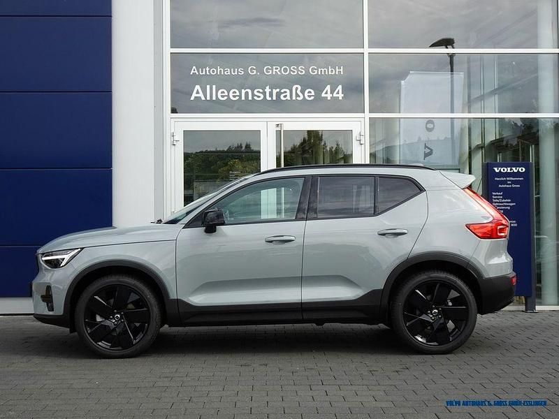 Gebraucht Volvo XC40 Plus 163 PS (119 kW) 2025 Grau SUV