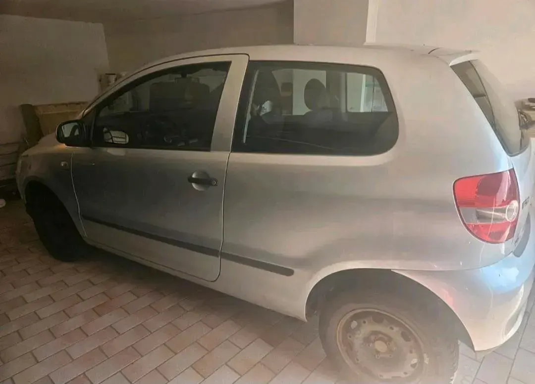 Gebraucht VW Fox 68 PS (50 kW) 2006 Silber Kleinwagen