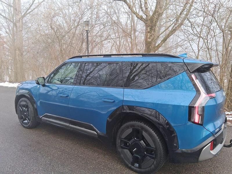 Gebraucht Kia EV9 283 kW (385 PS) 2025 Blau SUV