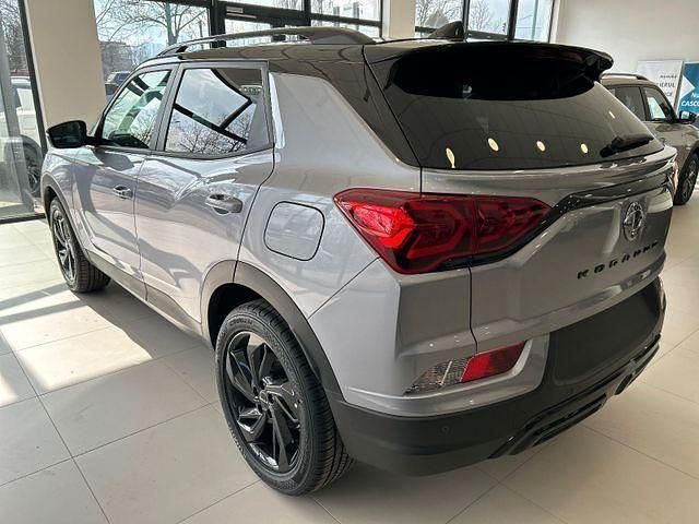 Neu KGM Korando 163 PS (119 kW) 2025 Grau SUV