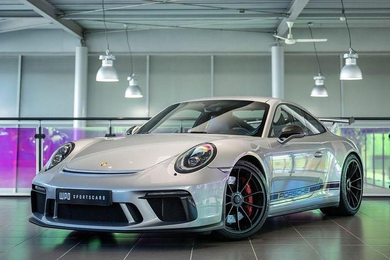 Begagnad Porsche 991 500 HK (367 kW) 2017 Grå