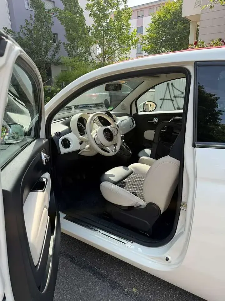 Gebraucht Fiat 500 Dolcevita 69 PS (50 kW) 2021 Weiß Cabrio