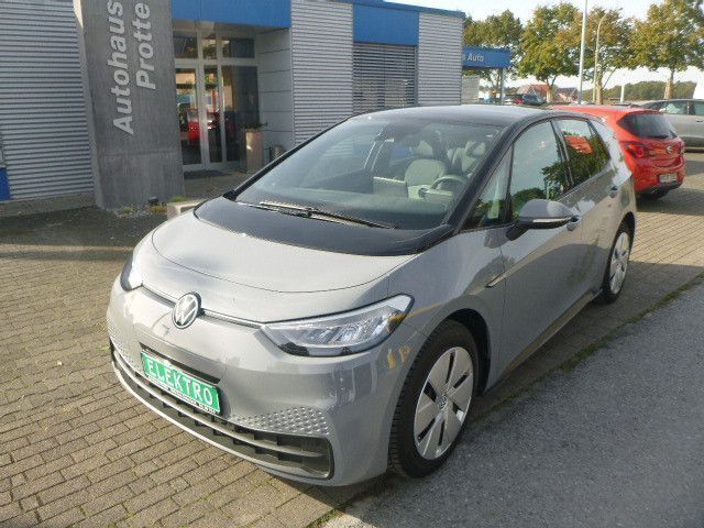 Grau Gebraucht 2021 VW ID.3 Pro Performance Kleinwagen | 23.890 € (Etwas zu teuer) - Bild 1/4