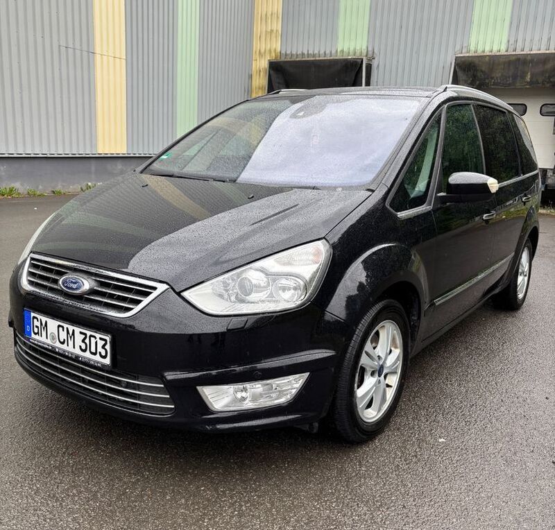 Schwarz Gebraucht 2012 Ford Galaxy Titanium Van / Kleinbus | 10.750 € (Teuer) - Bild 1/4