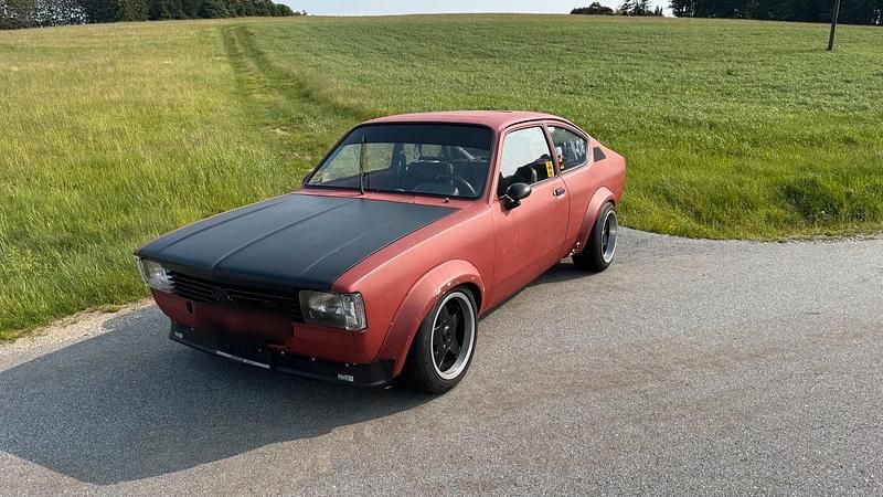 Rot Gebraucht 1978 Opel Kadett Coupé | 9.995 € - Bild 1/4