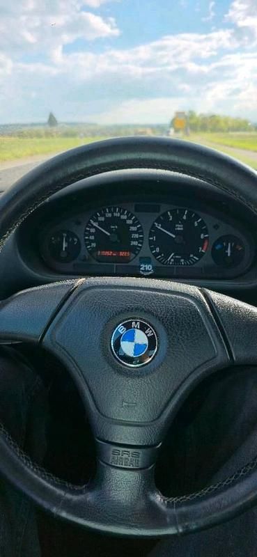 Second-hand BMW 323 170 CP (125 kW) 1998 Argintiu Berlinǎ