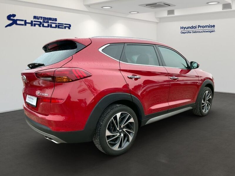 Gebraucht Hyundai Tucson Premium 136 PS (100 kW) 2019 Rot SUV