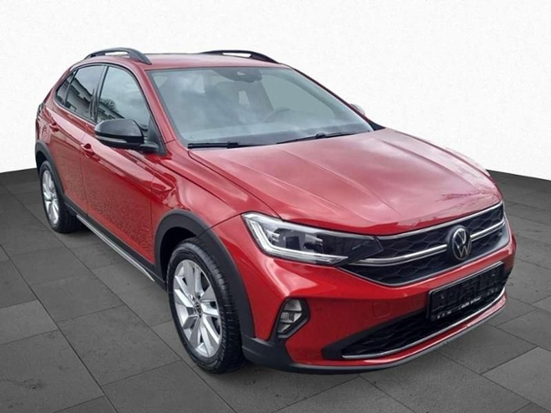 Gebraucht VW Taigo Move 116 PS (85 kW) 2024 Rot SUV