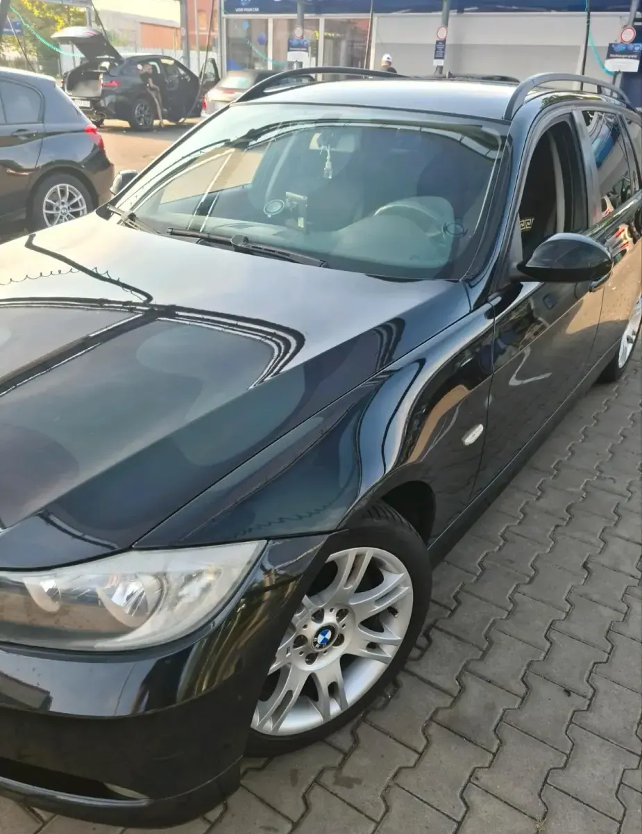 Gebraucht BMW 320 163 PS (119 kW) 2006 Schwarz Kombi