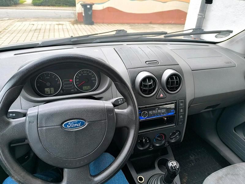 Gebraucht Ford Fusion 80 PS (58 kW) 2006 Blau Kleinwagen
