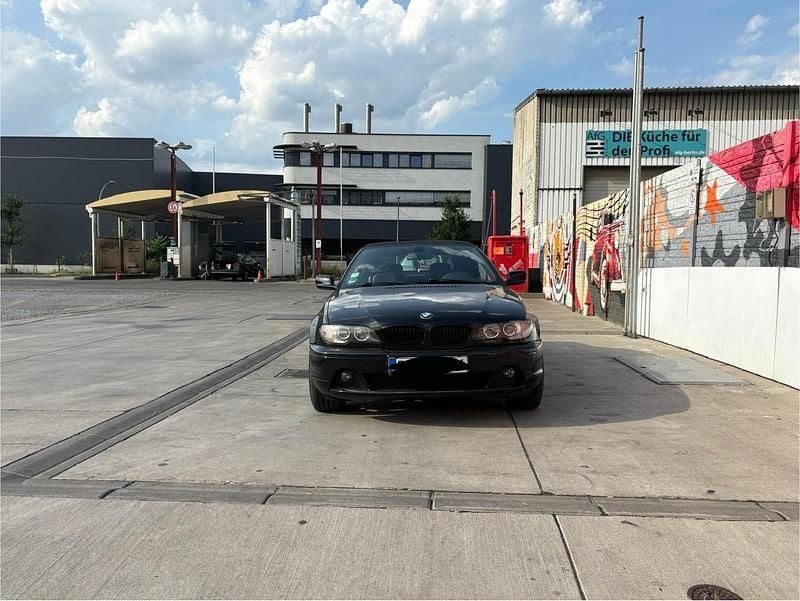 Schwarz Gebraucht 2003 BMW 320 Cabriolet Cabrio | 6.500 € (Guter Preis) - Bild 1/4