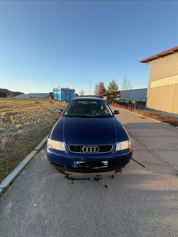 Gebraucht Audi A3 Ambition 102 PS (75 kW) 1999 Schwarz Kleinwagen