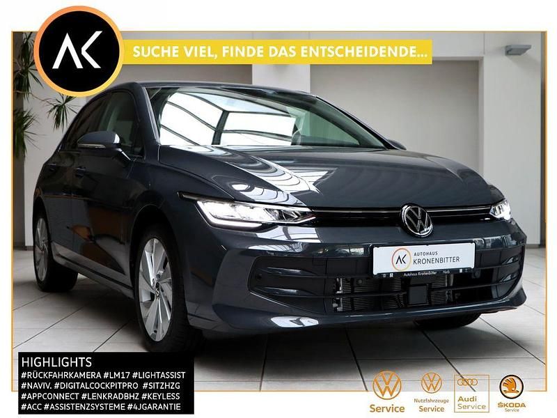 Grau Gebraucht 2025 VW Golf VIII Goal Limousine | 29.820 € (Superpreis) - Bild 1/4