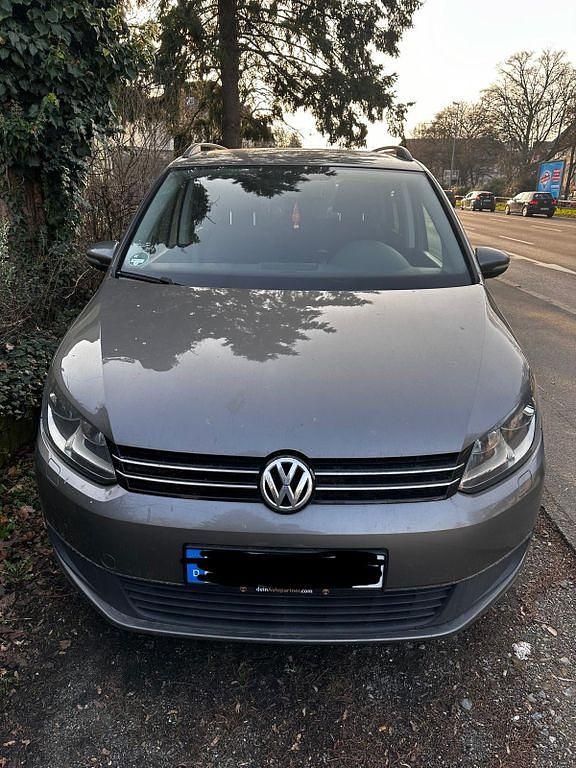Grau Gebraucht 2011 VW Touran Van / Kleinbus | 7.200 € (Fairer Preis) - Bild 1/4
