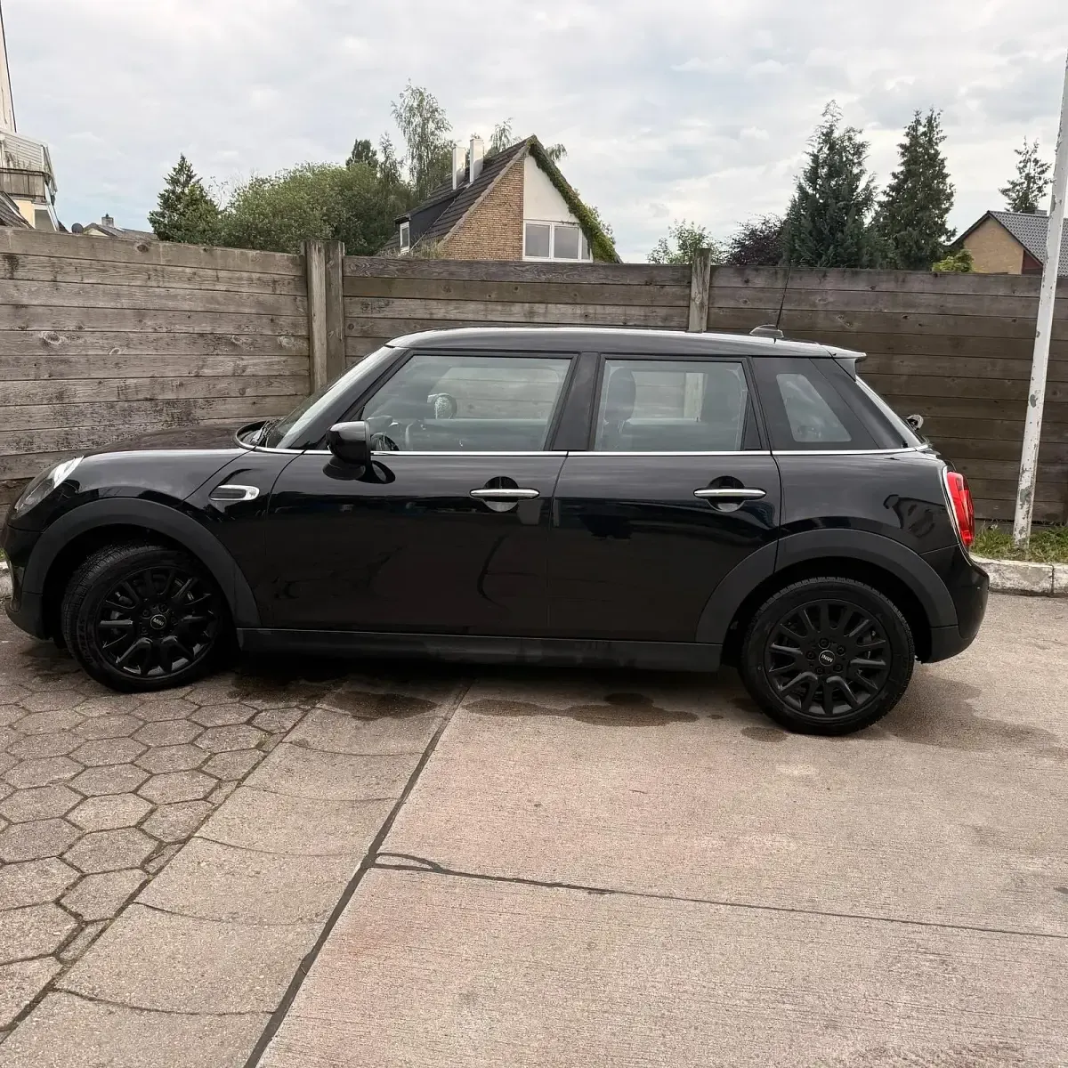 Gebraucht Mini ONE 102 PS (75 kW) 2020 Schwarz Kleinwagen