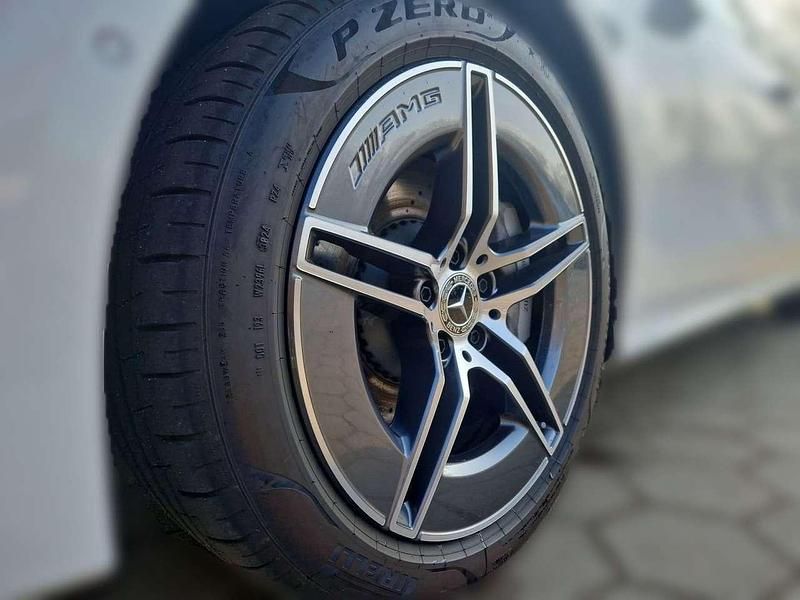 Gebraucht Mercedes E300 AMG 313 PS (230 kW) 2025 Weiß Limousine