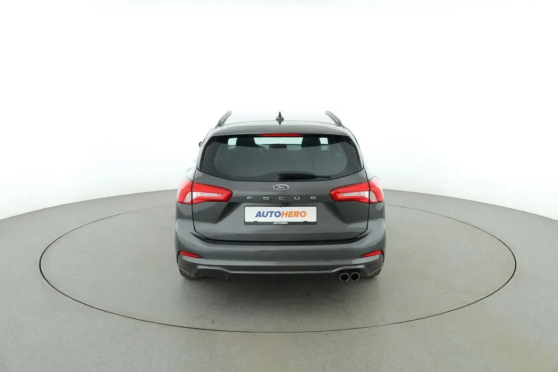 Gebraucht Ford Focus ST-Line 150 PS (110 kW) 2020 Grau Kombi